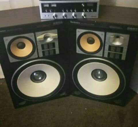 2 TECHNICS SB-G920 VINTAGE 4 WAY SPEAKERS 380 WPC