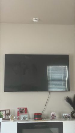65 inch smart tv
