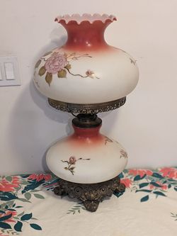 Vintage Gone With The Wind 3 way lamp w/Brass base
