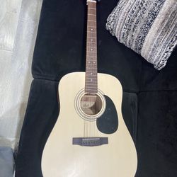 Guitar 6 string 