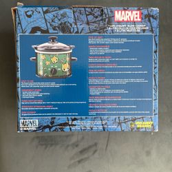 Slow Cooker w Box