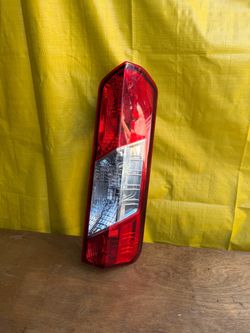 2015 2016 2017 2018 2019 2020 2021 2022 2023 2024 2025 2026 Ford Transit Right Passenger Side Tail Light OEM