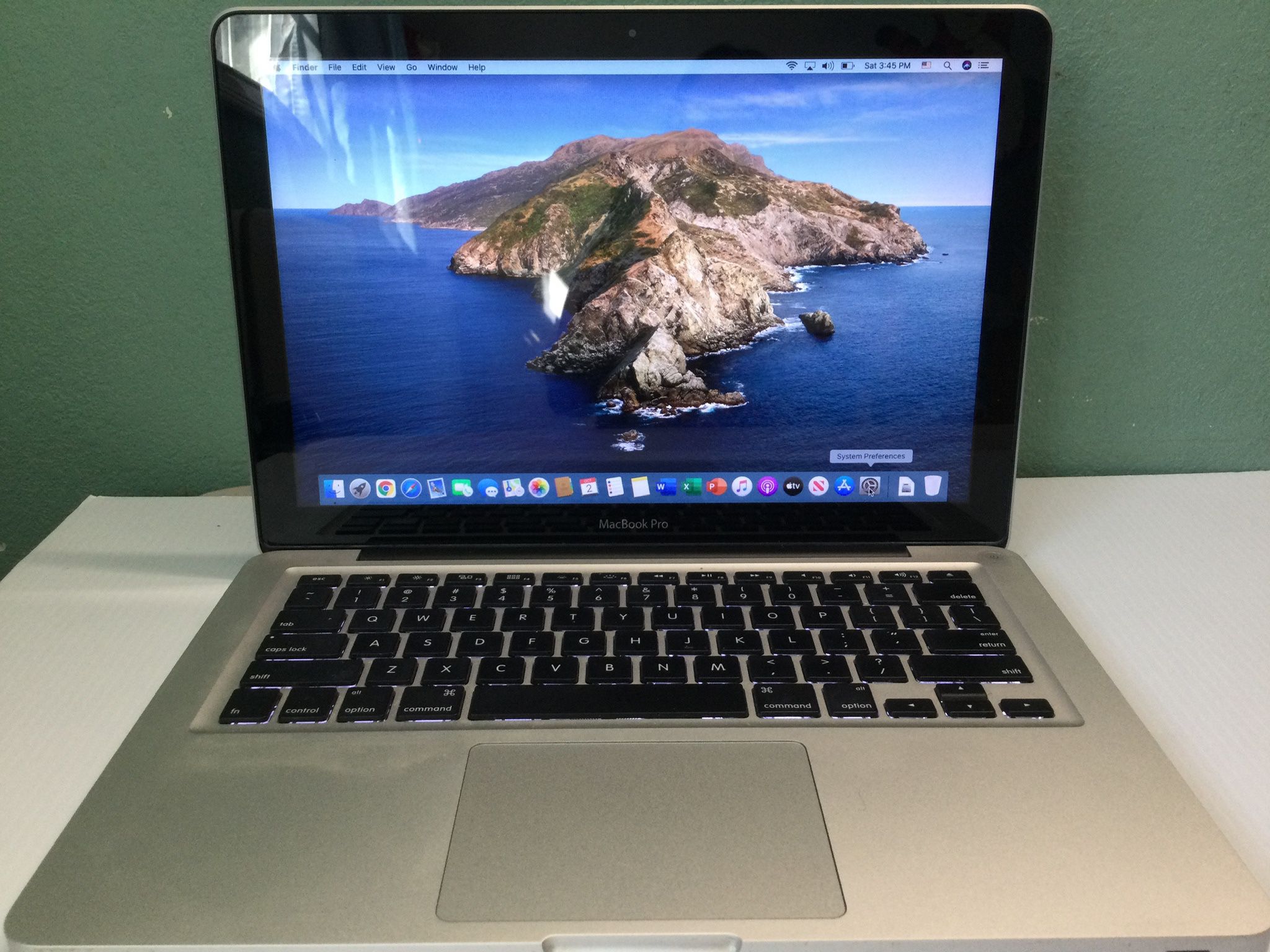Macbook Pro 13" - Mac OS Catalina 