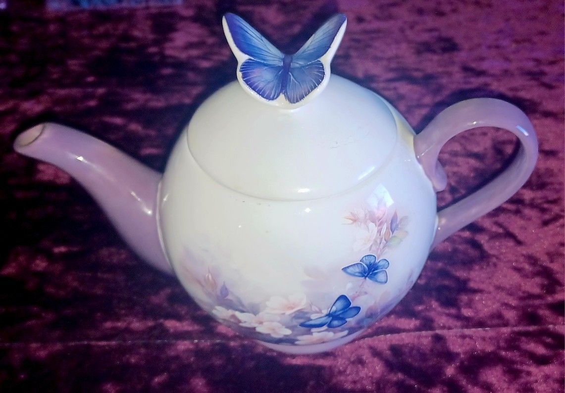 Collectible Lena Liu "Blossoms & Butterflies" Teapot