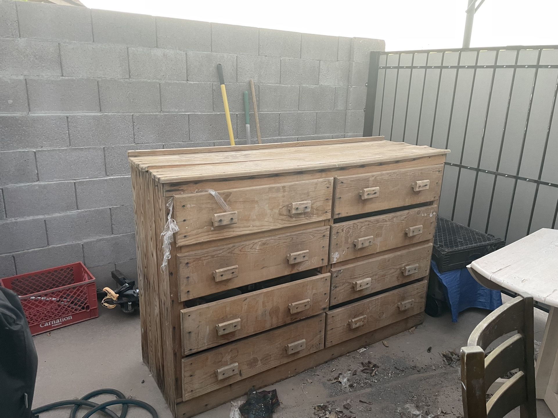 Garden Dresser