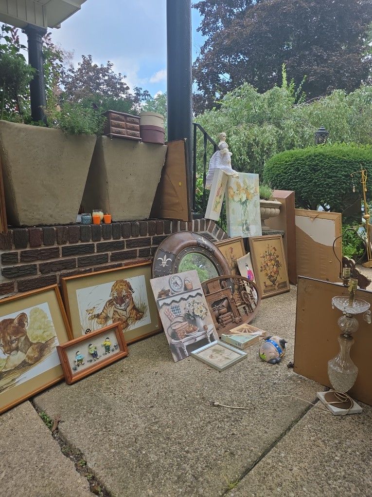 Porch Garage Yard Sale 1115 Avon St North Hill Akron