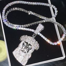 Beautiful iced out heavy xl Jesus pendant with 20in tennis chain