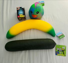 Brand NEW NeeDoh & Squeezy Bundle for $35