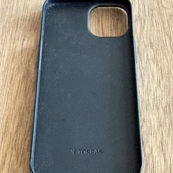 Torras iPhone 14 Slim Fit case