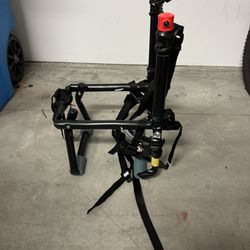 Trunk mounted bike rack 