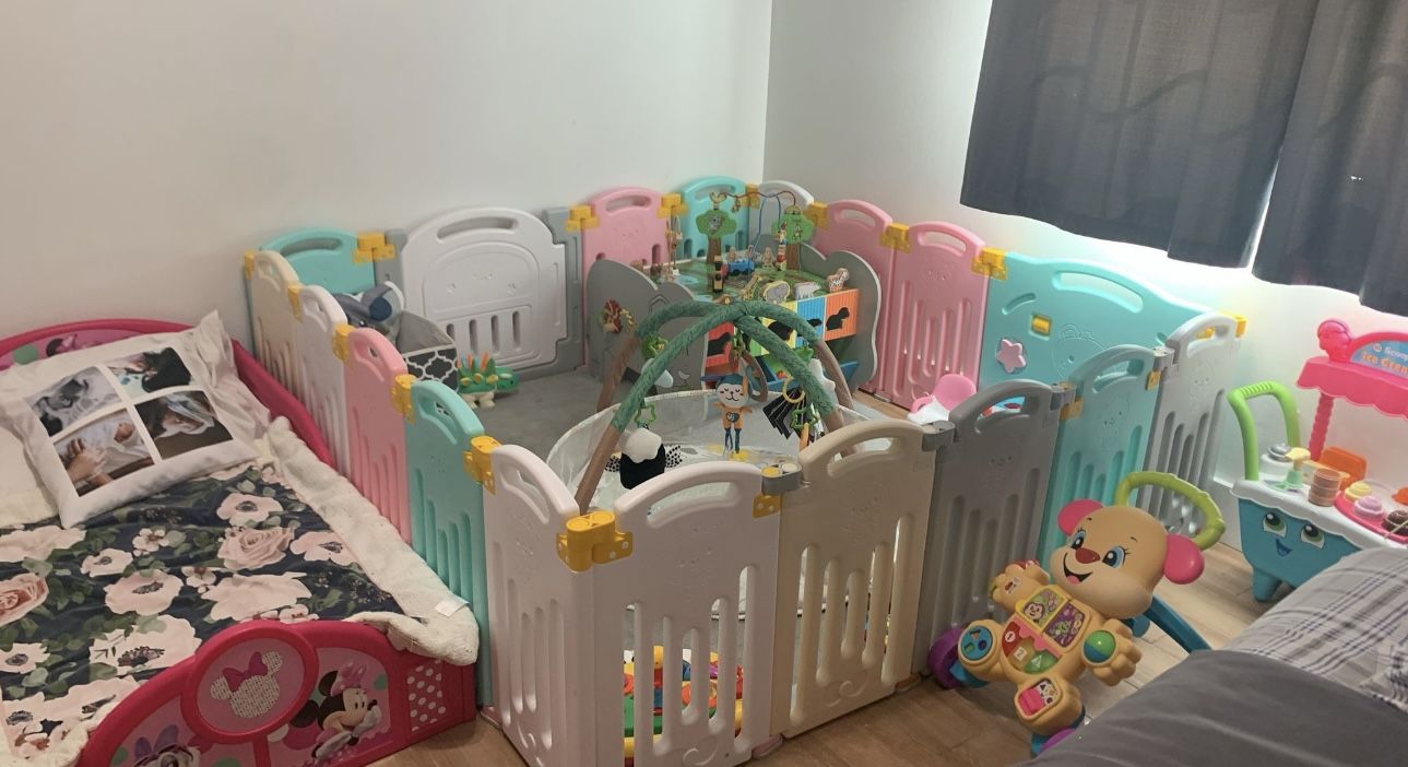 Playpen