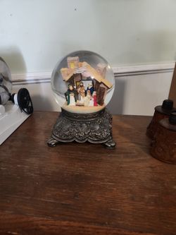  Musical Water Snow Globe 8”
