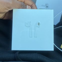 Air Pods (1st Gen)