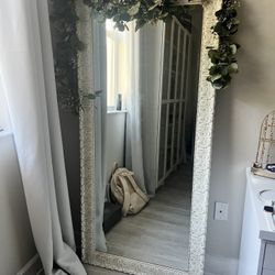 Kirkland Ornament Full Length Mirror