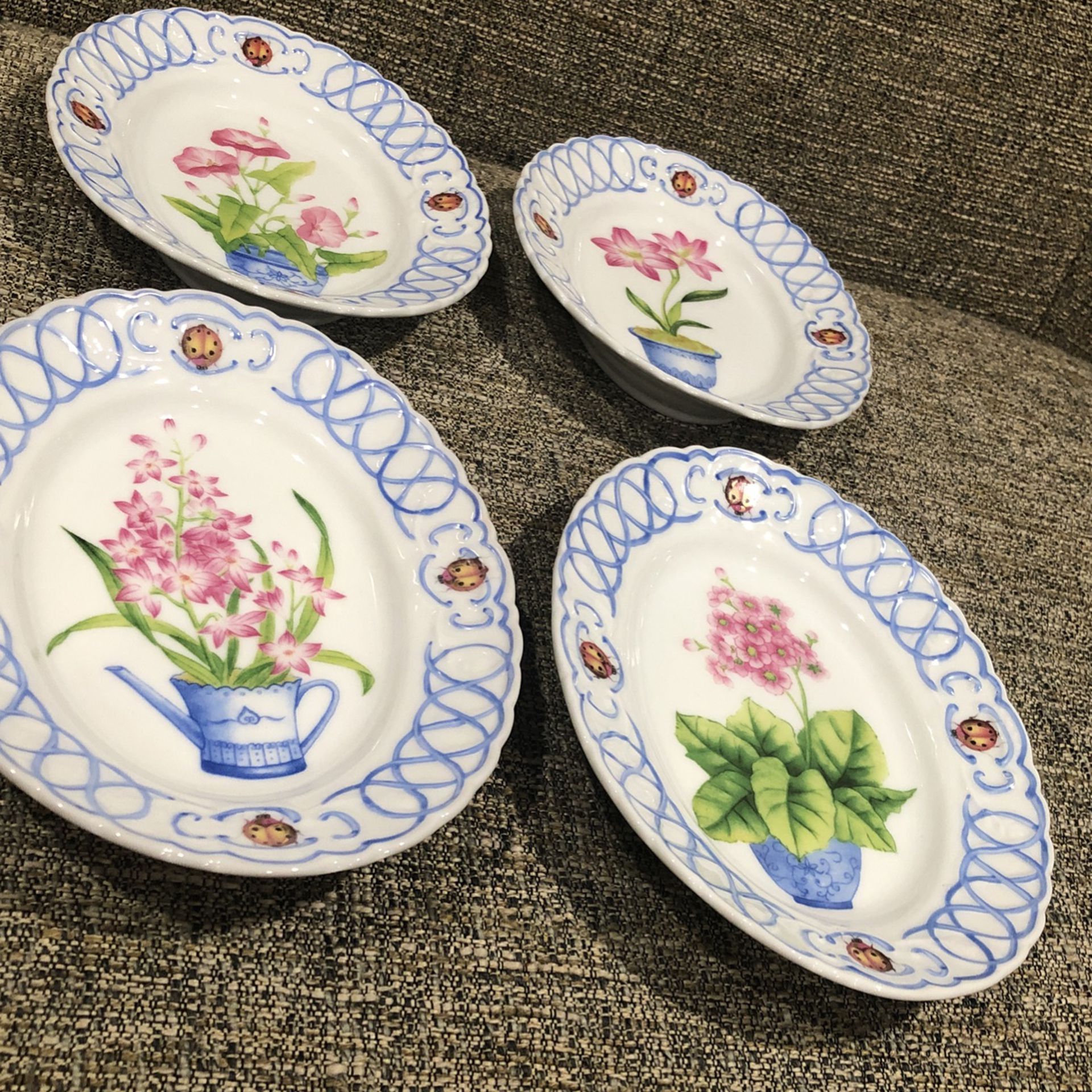 Set of 4 -Oval Porcelain Dishes of Pink Flowering Plants in Pot