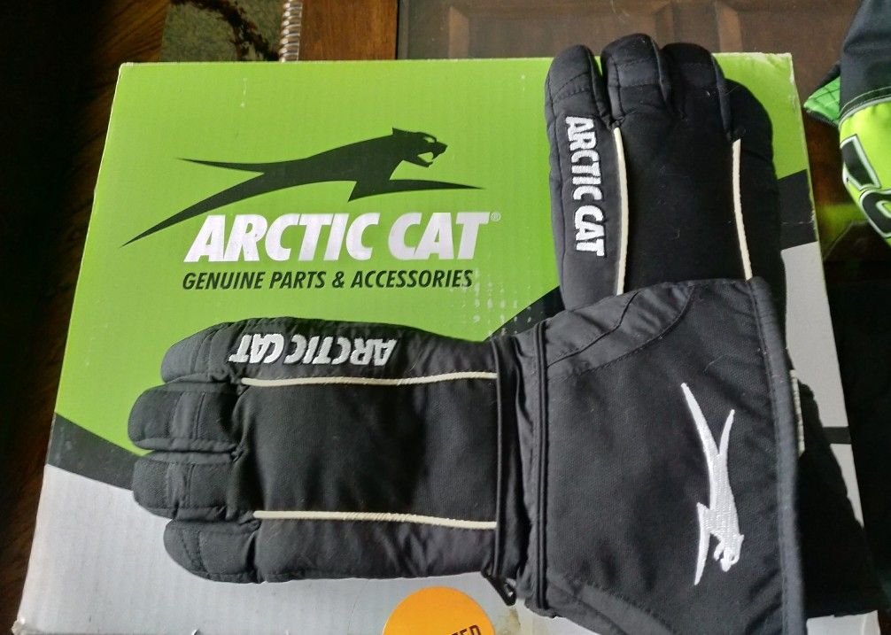 Arctic Cat Snowmobile Gloves, Leather Palm, Thinsulate Lined- Kids Sz: XLarge, New - Never Used