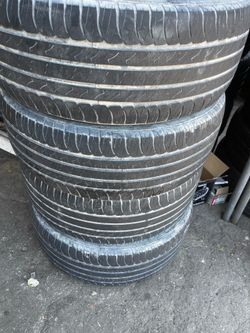 275/55/20 $200