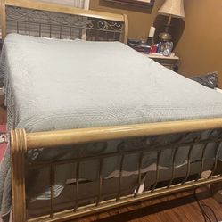 Queen Bedroom Set