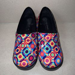 🔥Easy Street Women’s Nursing Shoes - Clogs - Size 6.5 - Preowned