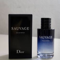 Dior Suavage Perfume