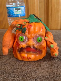 Vintage 1994 Spearhead Shakin' Mutant Pumpkin Halloween Toy - WORKING