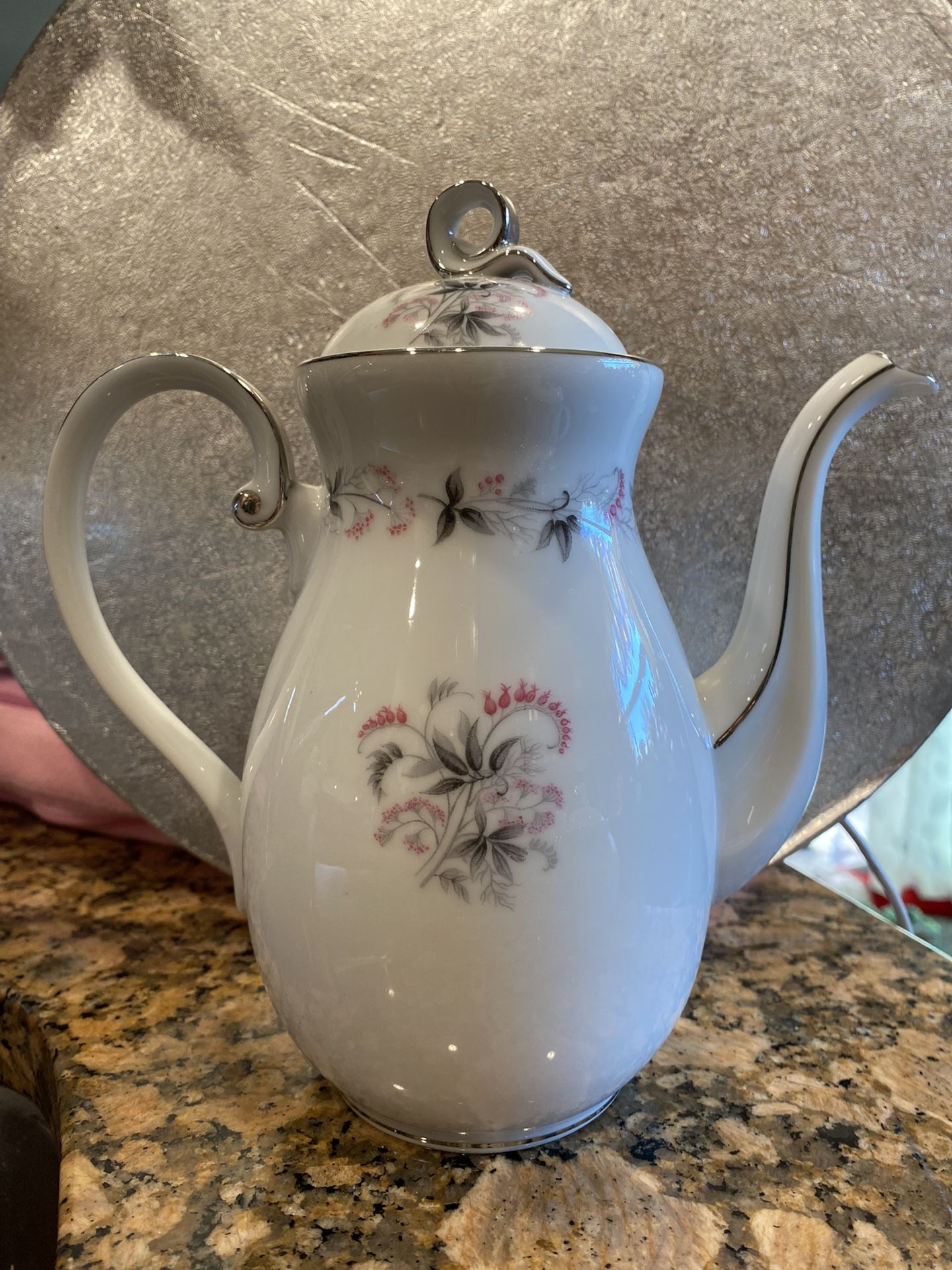 Antique Fine China Set, Seyei