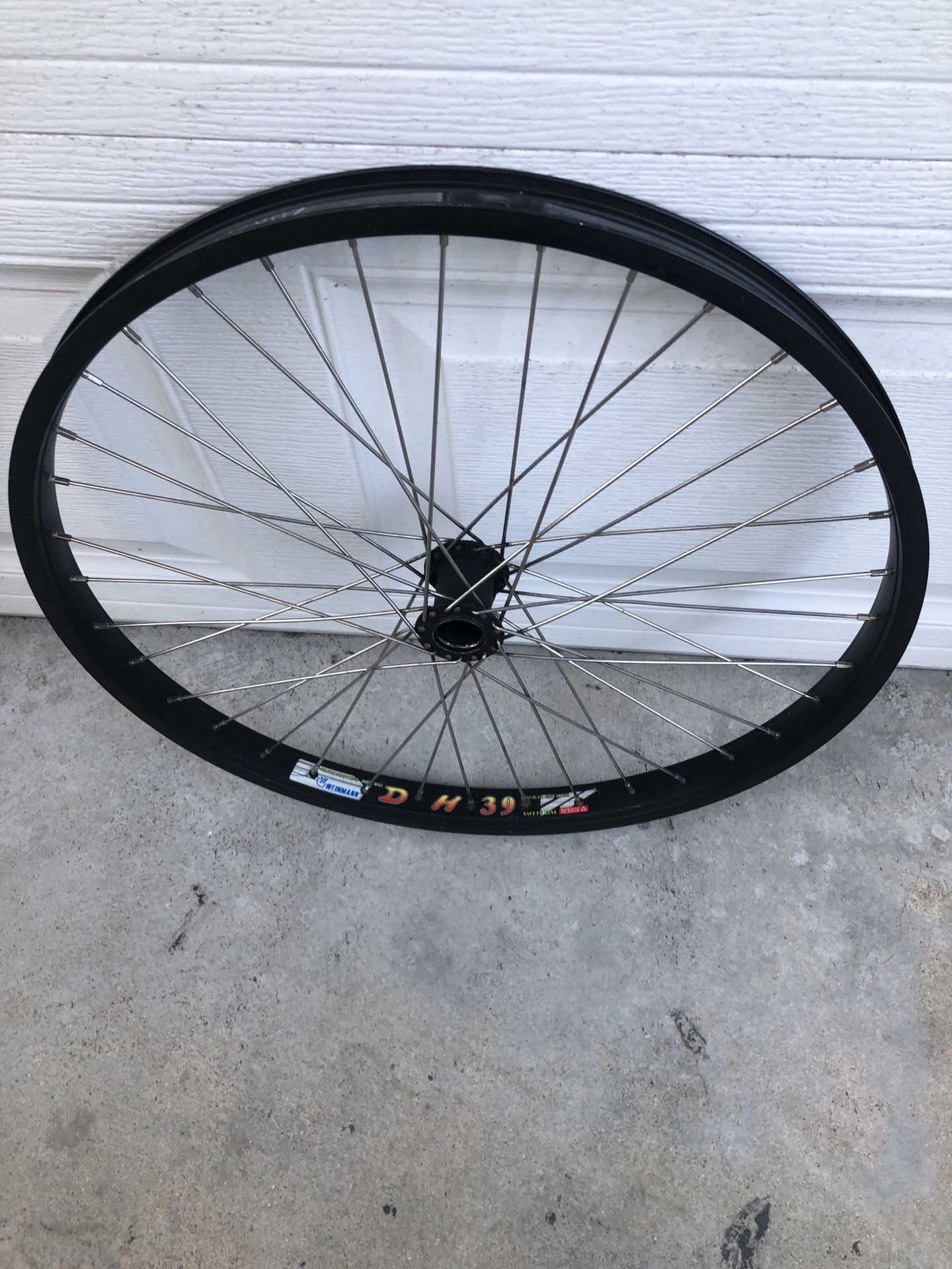 Fat Tire Bike Wheel / Rim (Weinmann DH 39 - Excellent Condition