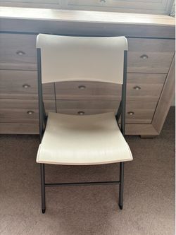 5 lifetime commercial folding chairs