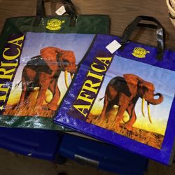 African Elegant Tote Bags