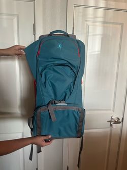 Hiking backpack for toddlers by the brand Wipha