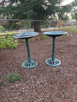 2 Patin Colored Bird Baths