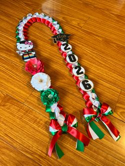 Graduation lei