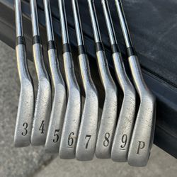 Titleist 704.CB Iron Set 3-PW, S300 Stiff