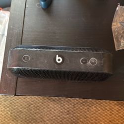Beats Pill Plus+