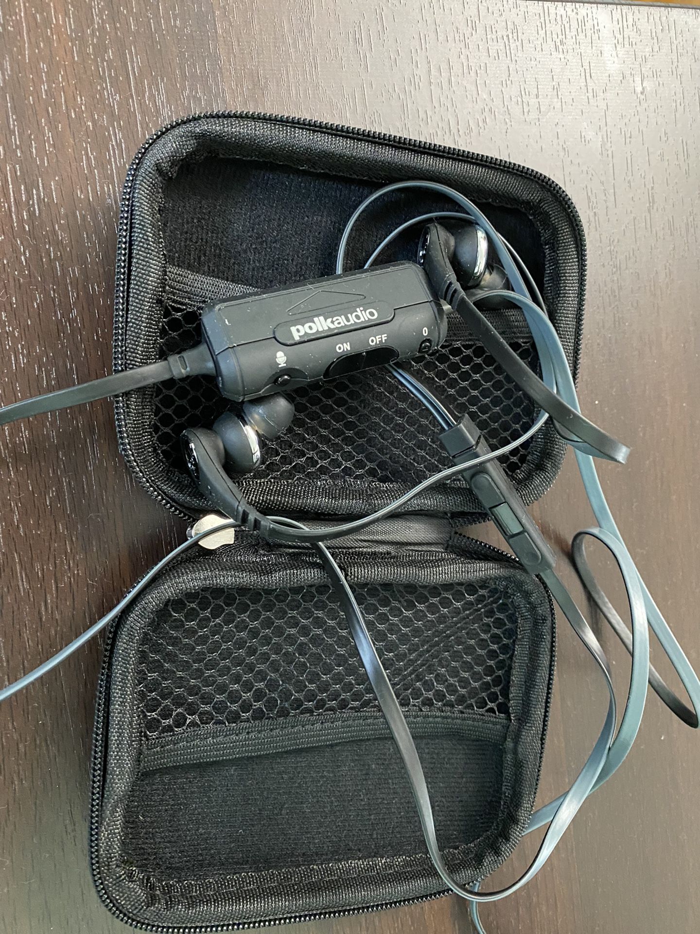 Polk Audio Ultra Focus 6000i High Performance Active Noise Canceling Headphones