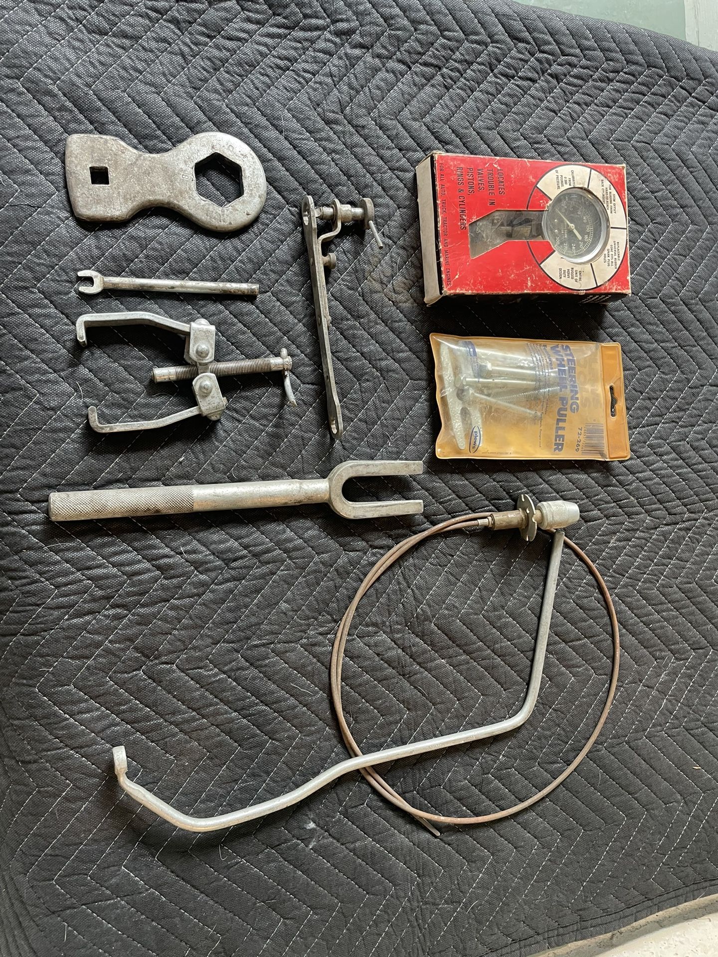 Automotive Tools Vintage Pickle Fork $25/takes All
