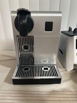 NESPRESSO DeLonghi