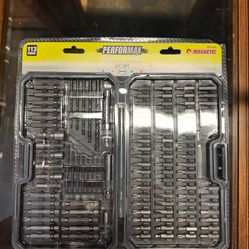 113 Piece Set