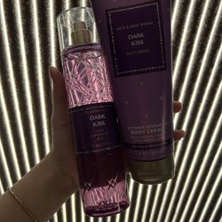 Dark Kiss
