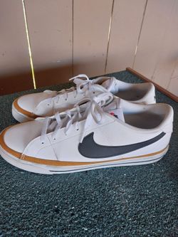 Nike  Men