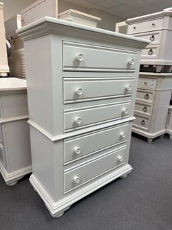 Chst of drawers (FREE 24H DELIVERY)