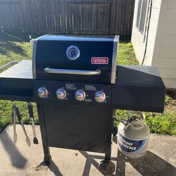 Nice Bbq Grill Two Tanks 