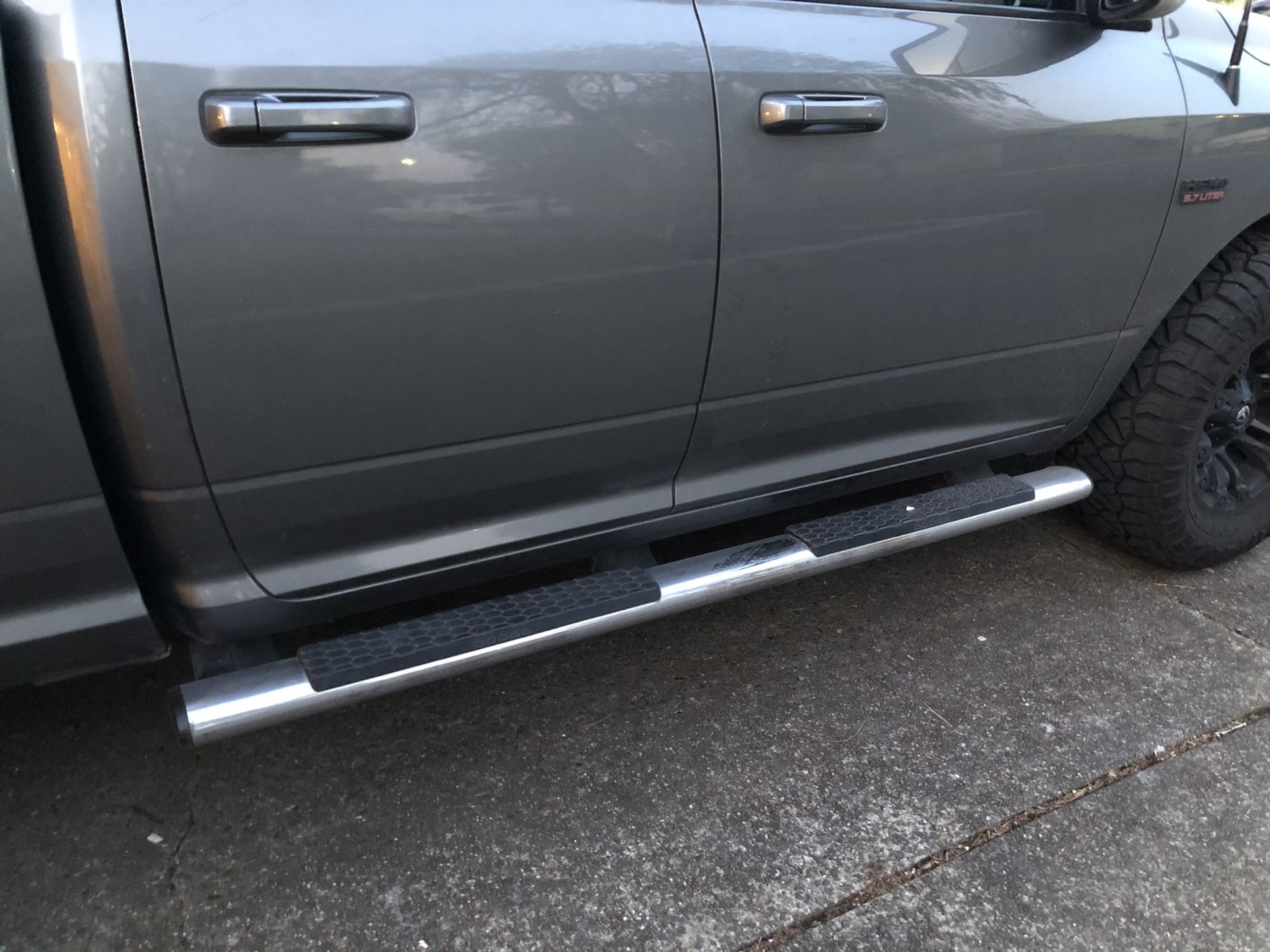 Running Boards 2011 RAM 1500 quad cab