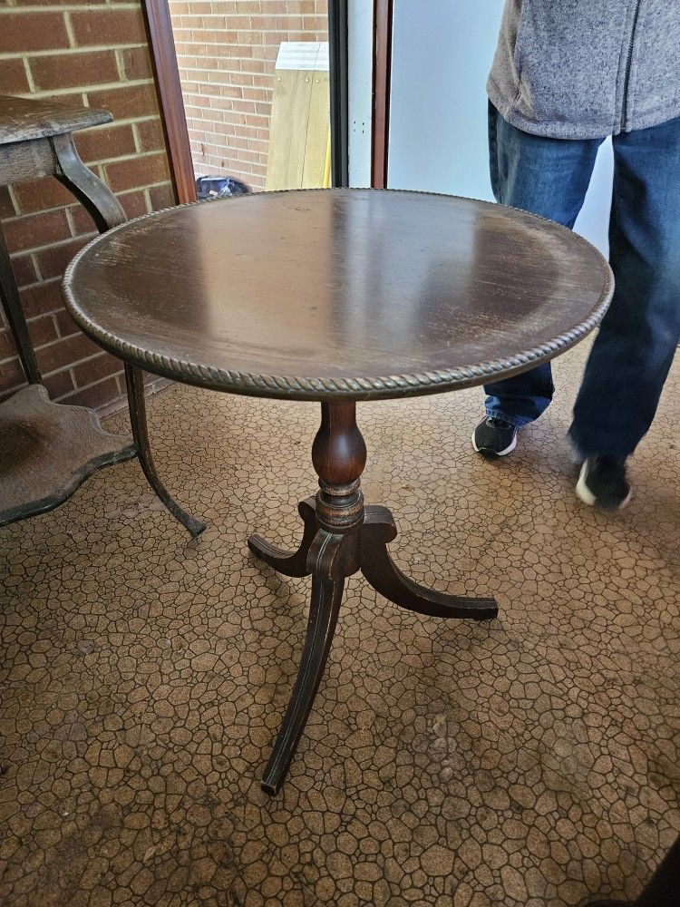 Collectors Table