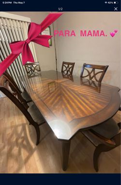 Formal Dining Table with 6 Chairs / Mesa Comedor Formal de 6 Sillas