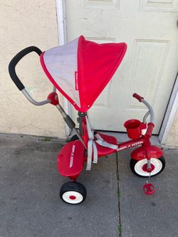 RADIO FLYER TRICYCLE
