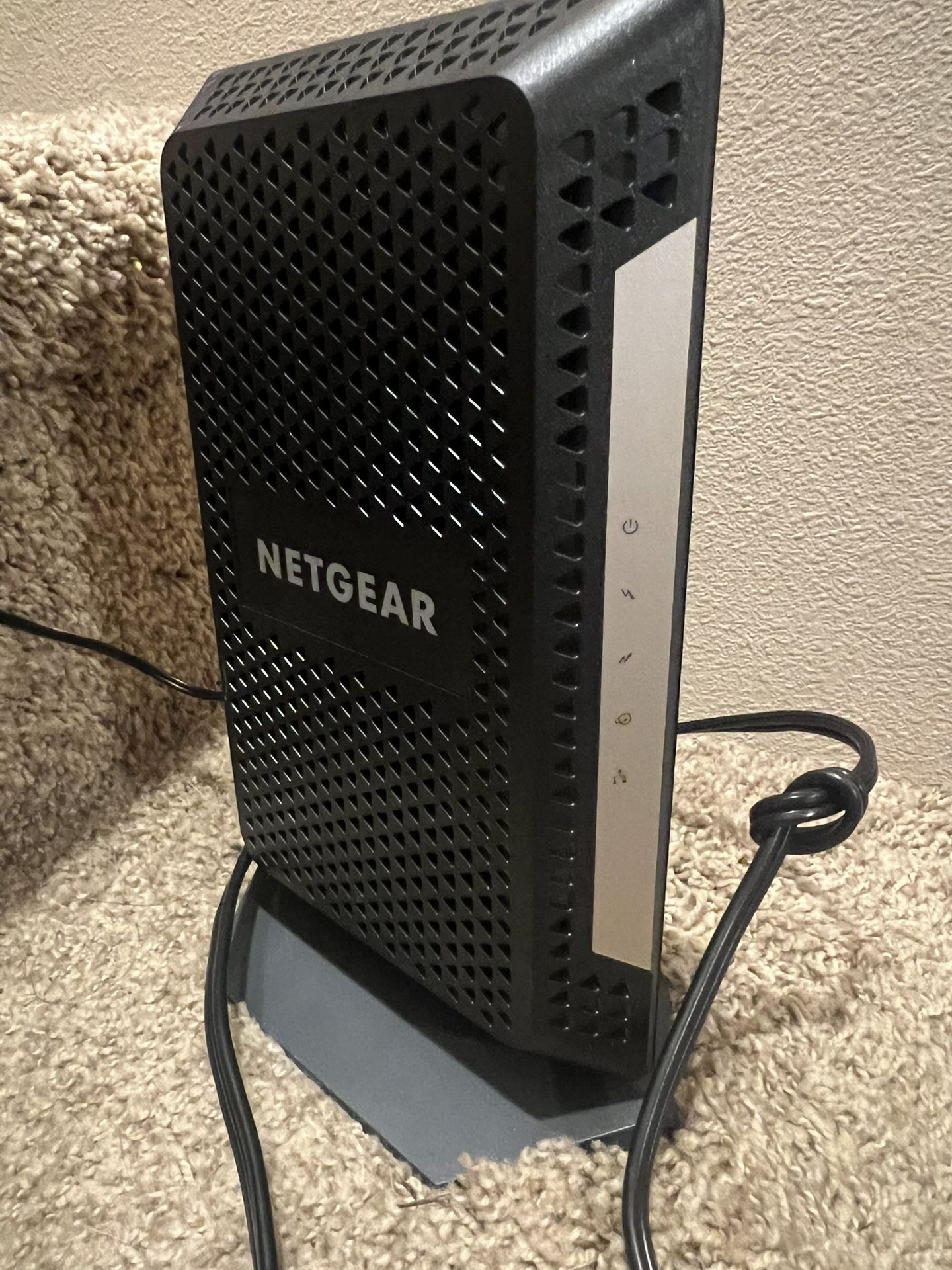 NETGEAR Nighthawk Modem