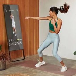 Lululemon Mirror