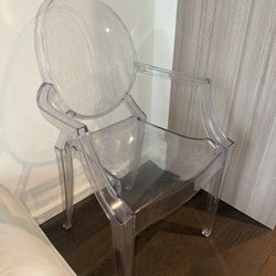 Clear armchair 