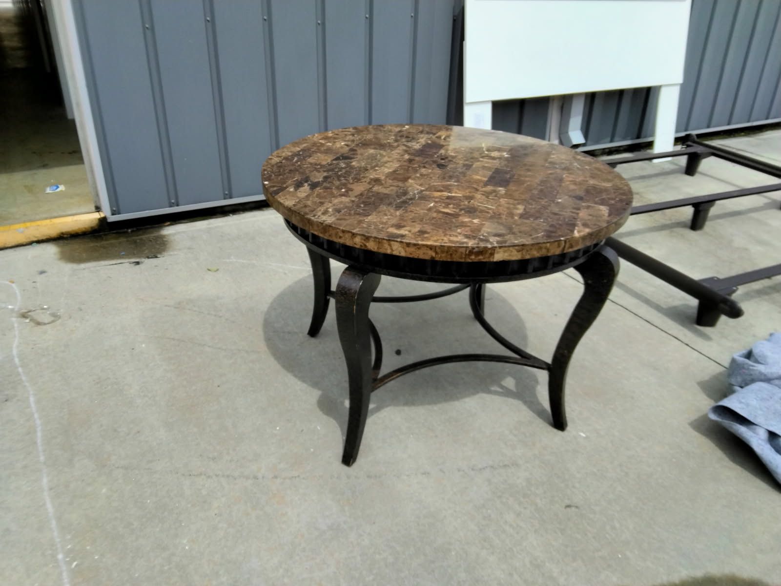 Kitchen Table(No Chairs